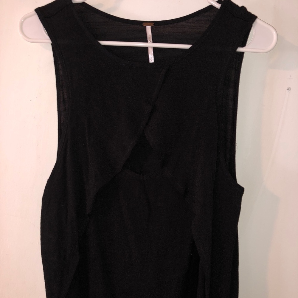 Free People shirt with keyhole in front